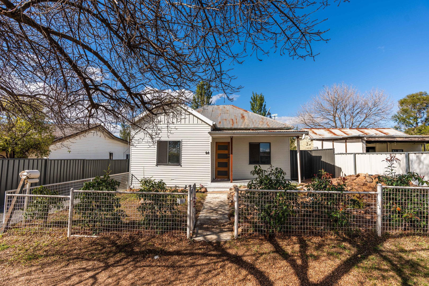 64 Phillip Street