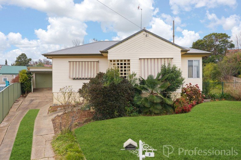 2 Kelly Place