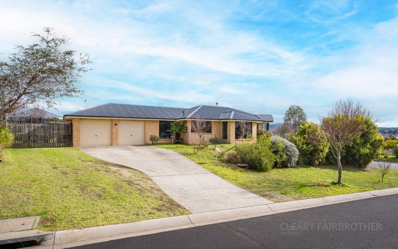 38 Country Way