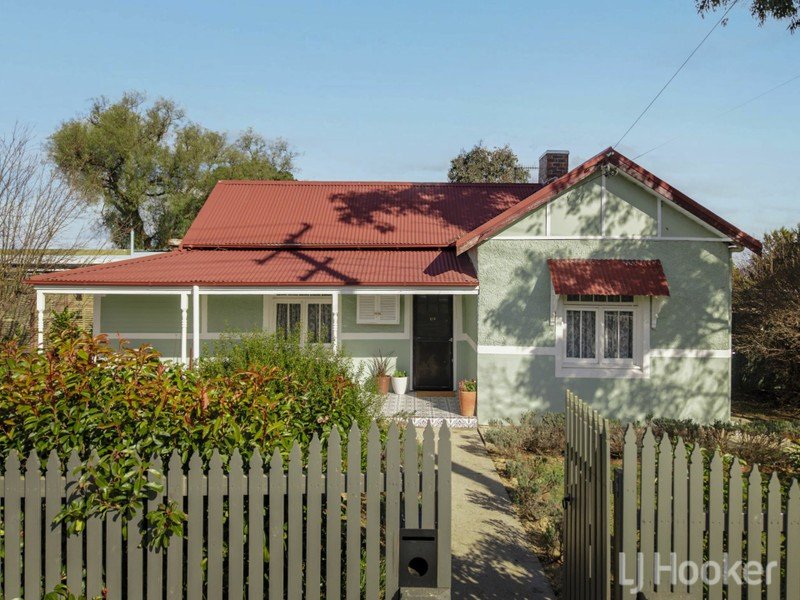 63 Landseer Street