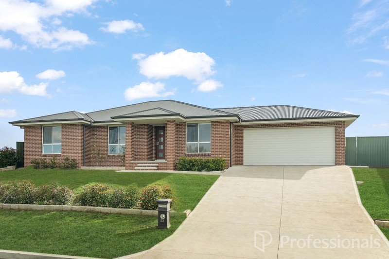 52 Limekilns Road