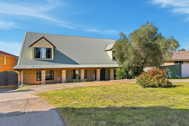 35 Glendale Crescent