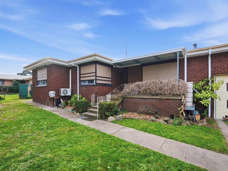 16 Somers Place